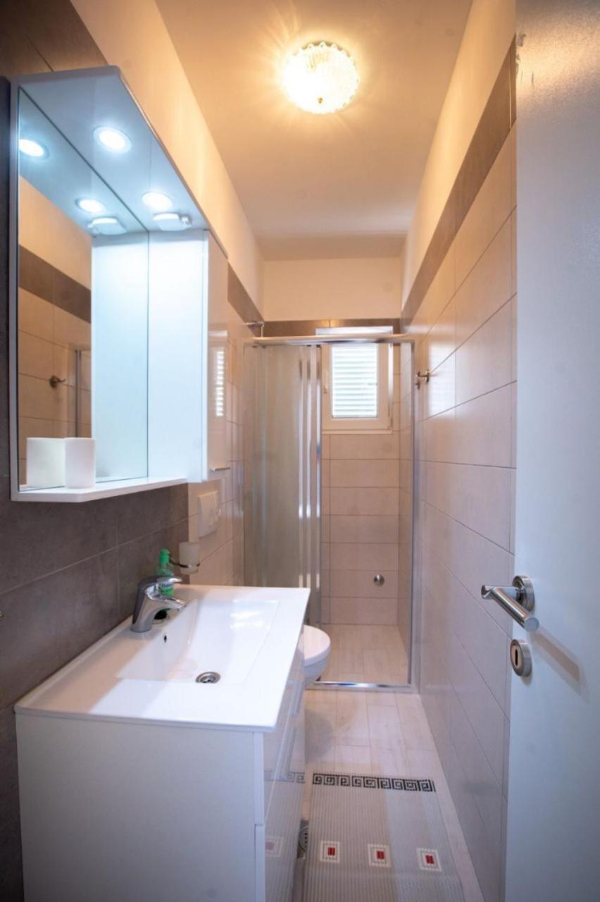 Apartments Marija Супетарська Драґа Екстер'єр фото